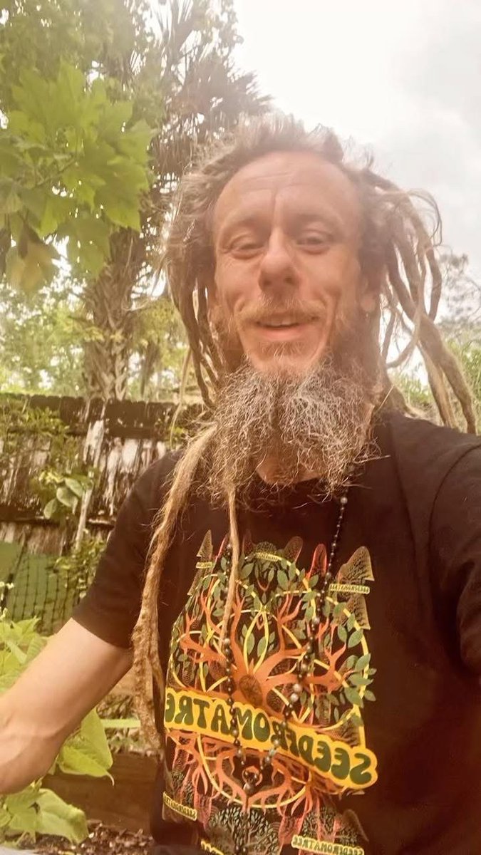 Pre-save my new single "Trust Jah" on Spotify: distrokid.com/hyperfollow/se… (powered by @distrokid)