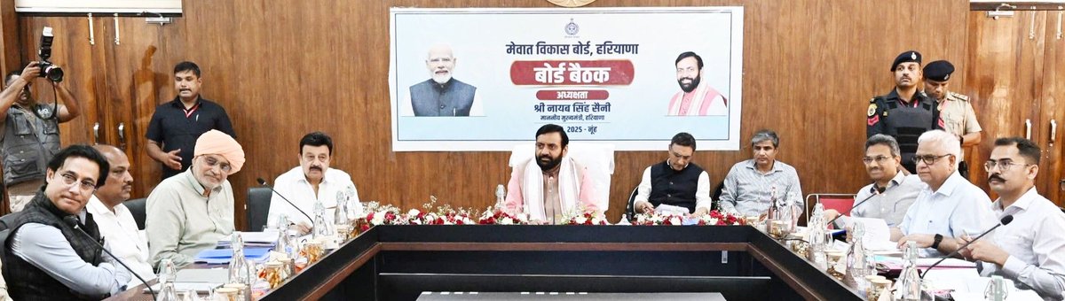 DPR Haryana (@diprharyana) on Twitter photo рдореБрдЦреНрдпрдордВрддреНрд░реА рд╢реНрд░реА <a href="/NayabSainiBJP/">Nayab Saini</a> рдиреЗ рдХрд╣рд╛ рдХрд┐ рдореЗрд╡рд╛рдд рдХреНрд╖реЗрддреНрд░ рдореЗрдВ рдмрдЪреНрдЪреЛрдВ рдХреЗ рд╢рд┐рдХреНрд╖рд╛ рд╕реНрддрд░ рдореЗрдВ рд╕реБрдзрд╛рд░ рд▓рд╛рдиреЗ рдХреЗ рдЙрджреНрджреЗрд╢реНрдп рд╕реЗ рдЕрдм 10рд╡реАрдВ рд╡ 12рд╡реАрдВ рдХрдХреНрд╖рд╛рдУрдВ рдореЗрдВ 90 рдкреНрд░рддрд┐рд╢рдд рд╕реЗ рдЕрдзрд┐рдХ рдЕрдВрдХ рд▓рд╛рдиреЗ рд╡рд╛рд▓реЗ рд╕рд╛рдорд╛рдиреНрдп рд╡ рдЕрдиреНрдп рд╡рд░реНрдЧ рдХреЗ рд╡рд┐рджреНрдпрд╛рд░реНрдерд┐рдпреЛрдВ рдХреЛ 51 рд╣рдЬрд╛рд░ рд░реБрдкрдП рдкреНрд░рддрд┐ рдЫрд╛рддреНрд░ рдХреА рдкреНрд░реЛрддреНрд╕рд╛рд╣рди рд░рд╛рд╢рд┐ рдкреНрд░рджрд╛рди рдХреА рдЬрд╛рдПрдЧреАред рдореБрдЦреНрдпрдордВрддреНрд░реА рд╢реНрд░реА <a href="/NayabSainiBJP/">Nayab Saini</a> рдиреЗ рдХрд╣рд╛ рдХрд┐ рдореЗрд╡рд╛рдд рдХреНрд╖реЗрддреНрд░ рдореЗрдВ рдмрдЪреНрдЪреЛрдВ рдХреЗ рд╢рд┐рдХреНрд╖рд╛ рд╕реНрддрд░ рдореЗрдВ рд╕реБрдзрд╛рд░ рд▓рд╛рдиреЗ рдХреЗ рдЙрджреНрджреЗрд╢реНрдп рд╕реЗ рдЕрдм 10рд╡реАрдВ рд╡ 12рд╡реАрдВ рдХрдХреНрд╖рд╛рдУрдВ рдореЗрдВ 90 рдкреНрд░рддрд┐рд╢рдд рд╕реЗ рдЕрдзрд┐рдХ рдЕрдВрдХ рд▓рд╛рдиреЗ рд╡рд╛рд▓реЗ рд╕рд╛рдорд╛рдиреНрдп рд╡ рдЕрдиреНрдп рд╡рд░реНрдЧ рдХреЗ рд╡рд┐рджреНрдпрд╛рд░реНрдерд┐рдпреЛрдВ рдХреЛ 51 рд╣рдЬрд╛рд░ рд░реБрдкрдП рдкреНрд░рддрд┐ рдЫрд╛рддреНрд░ рдХреА рдкреНрд░реЛрддреНрд╕рд╛рд╣рди рд░рд╛рд╢рд┐ рдкреНрд░рджрд╛рди рдХреА рдЬрд╛рдПрдЧреАред