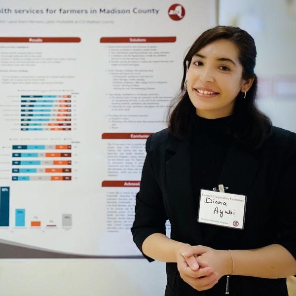 CornellArts&Sciences (@cornellcas) on Twitter photo Diana Ayubi's '25 desire to become a therapist was born from her own journey of healing and resilience. "I want to be a source of hope for others, especially for the women and girls who are still being denied the right to dream."
<a href="/CornellPsychDpt/">Cornell Psychology</a> major
as.cornell.edu/news/afghan-wo… Diana Ayubi's '25 desire to become a therapist was born from her own journey of healing and resilience. "I want to be a source of hope for others, especially for the women and girls who are still being denied the right to dream."
<a href="/CornellPsychDpt/">Cornell Psychology</a> major
as.cornell.edu/news/afghan-wo…
