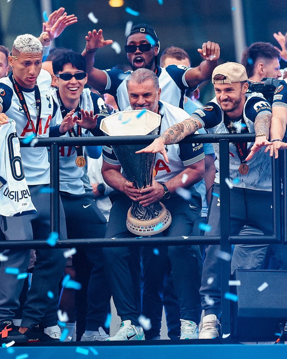 samjmoseley's tweet photo. Thank you #Ange the best couple of days in the clubs recent history! I personally thought with the Trophy &amp; ECL Qualification he deserved season 3…. #THFC https://t.co/y8xtZ5RArr