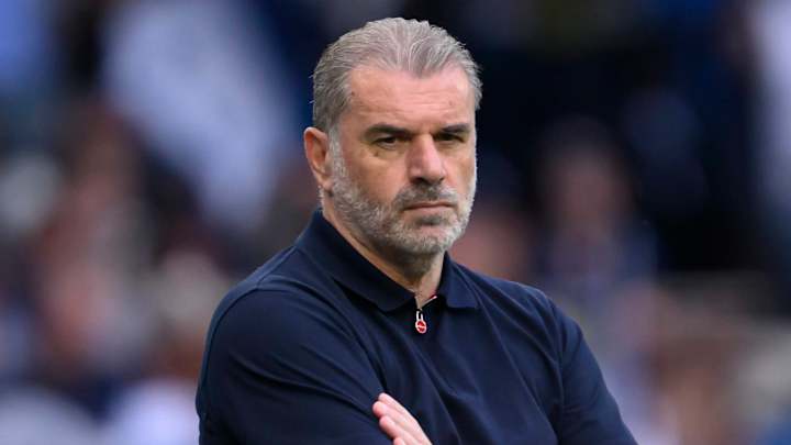 🚨 
 Ange Postecoglou wins the Europa League, gets sacked two weeks later...

Football, eh? 🤷‍♂️