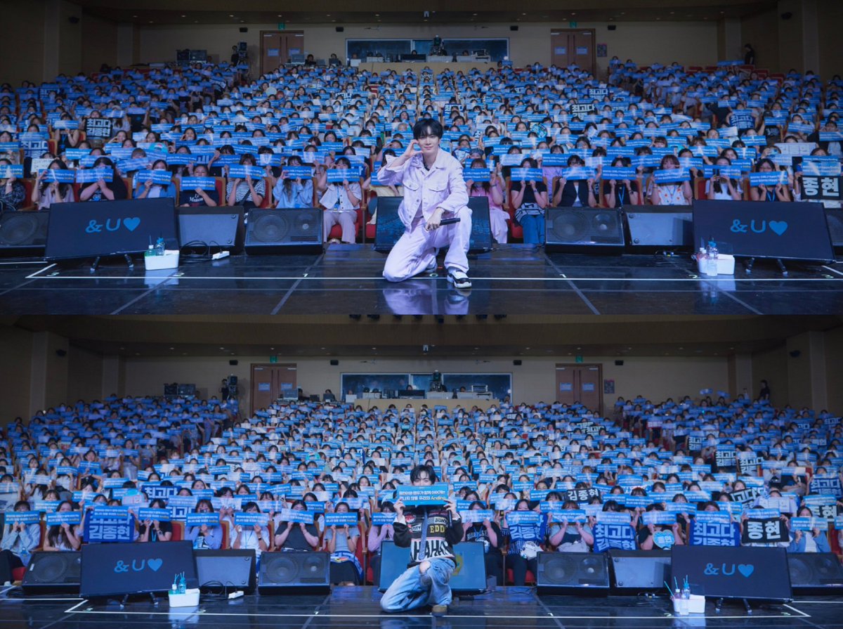 SEASON_pocky's tweet photo. @em_jonghyeon #도전앤유의미션 #앤유야놀자 #궁금해쫑이의답변
가장 좋아하는 사진은 대표님과 함께 한 앤딩 날💙💛
얼른 다시 만납시다🥲 https://t.co/JATRFIkMrc