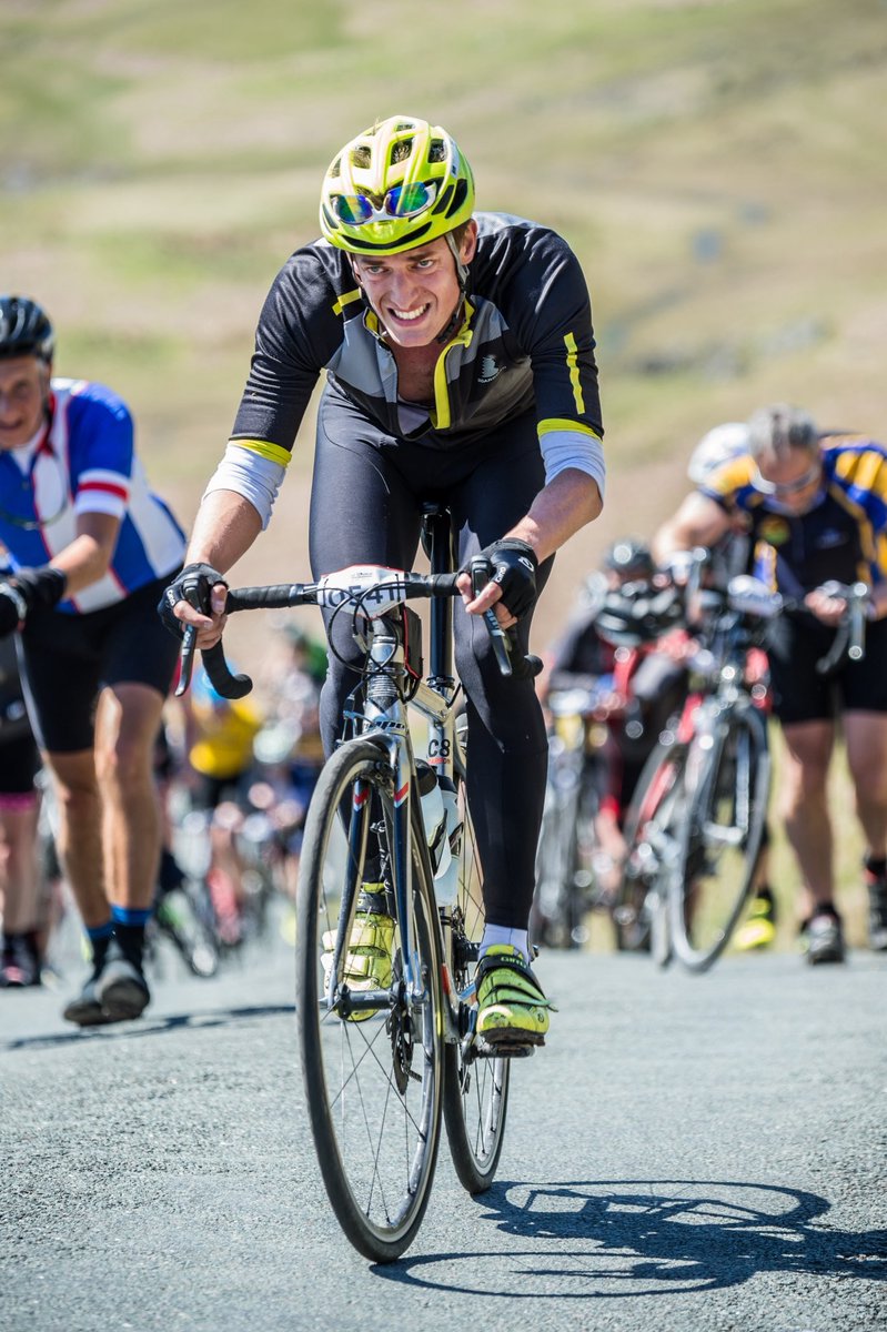 Steve.Fleming (@steveflemingm9) on Twitter photo Grimacing for Hardknott Pass, <a href="/fred_whitton/">Saddleback Fred Whitton Challenge</a> Four pictures that tell one rider’s story.
#fredwhittonchallenge #hardknottpass #cycling #lakedistrict #cyclingphotographer
📸 <a href="/mjfphotographer/">Matthew Fleming</a> Grimacing for Hardknott Pass, <a href="/fred_whitton/">Saddleback Fred Whitton Challenge</a> Four pictures that tell one rider’s story.
#fredwhittonchallenge #hardknottpass #cycling #lakedistrict #cyclingphotographer
📸 <a href="/mjfphotographer/">Matthew Fleming</a>