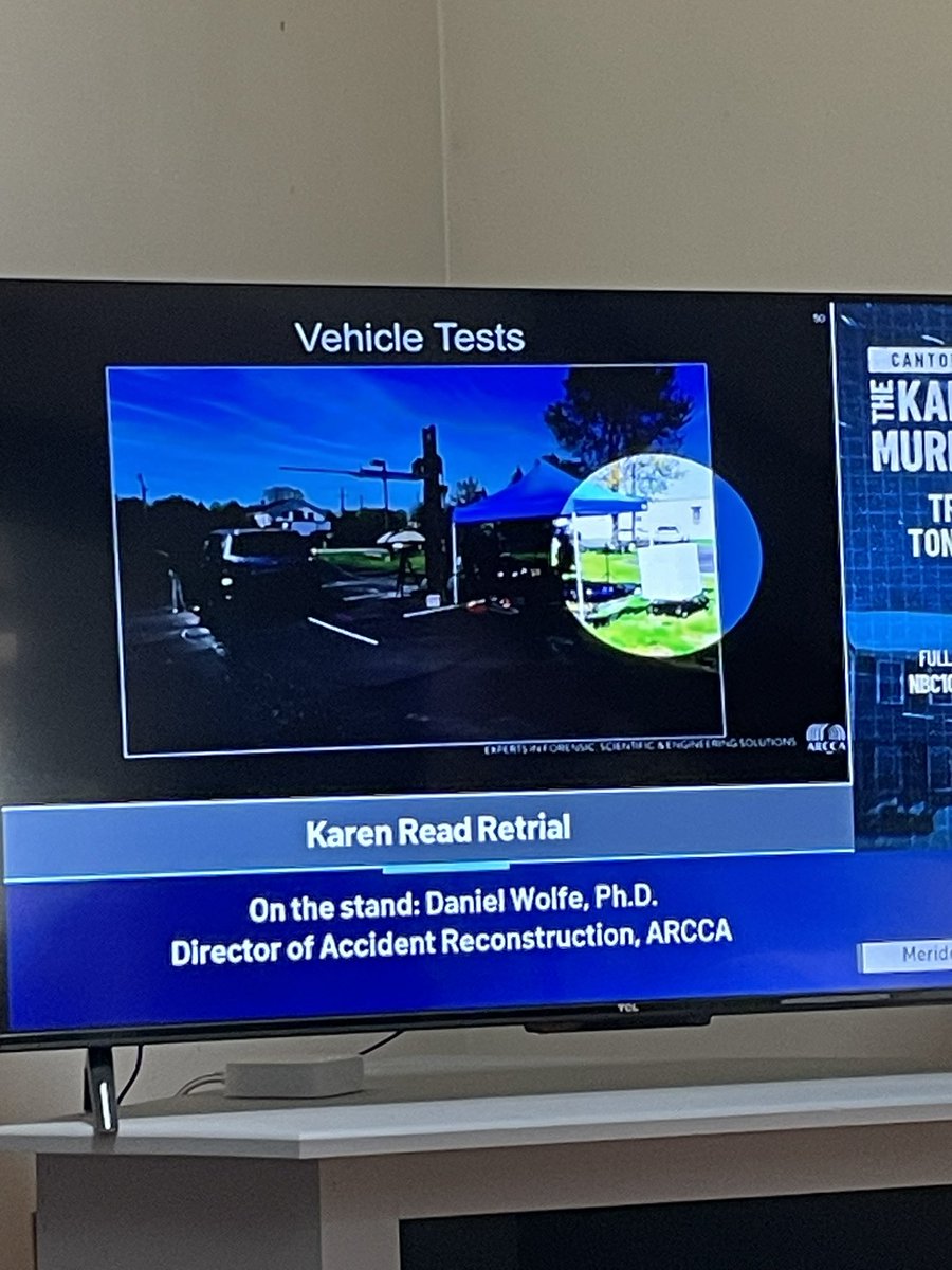 Dr Wolfe even has a nicer laser pointer. Just rubbing it in Spankys face. #KarenRead