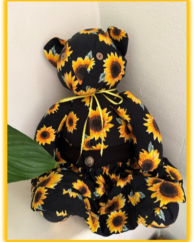 A precious sunflower bear 💛🌻

#BelovedBear #HospiceOfSantaBarbara #HospiceOfSB #HSB