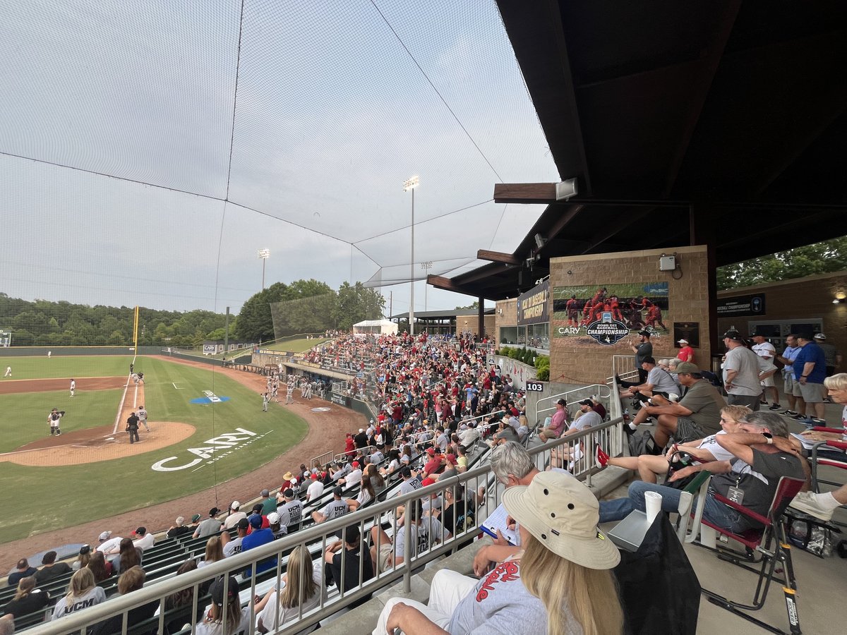 caryncgov's tweet photo. Join us @NTCCary for the 2025 @NCAADII Baseball Championship finale
๐
Friday, June 6, 1 & 6 p.m.
๐
Saturday, June 7, 3 & 6 p.m.(if needed)
The winner of @utampabaseball & @nnu_baseball will face @roll_stable
for the trophy๐
๐๏ธ https://t.co/mapllsZnsc or booth
#CaryNC #CaryFun https://t.co/KdCE7p8yK6