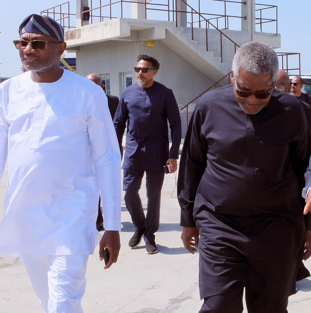 cecilhammond's tweet image. Great Men @AlikoDangote @realFemiOtedola @BillGates #DangoteRefinery