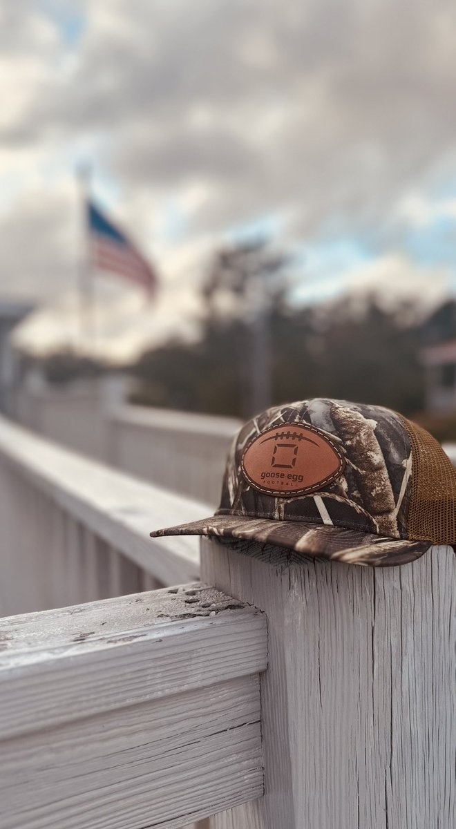 Shop 🏈gooseeggfootball.com