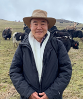 CCAForum's tweet image. @CCAForum talk on An insight of yaks' natural and social features on the Asian Highlands with Ruijun Long, Lanzhou University & Head, Tibetan Rangeland 13 June 11am Room S2 and Online Zoom registration link: cam-ac-uk.zoom.us/meeting/regist…