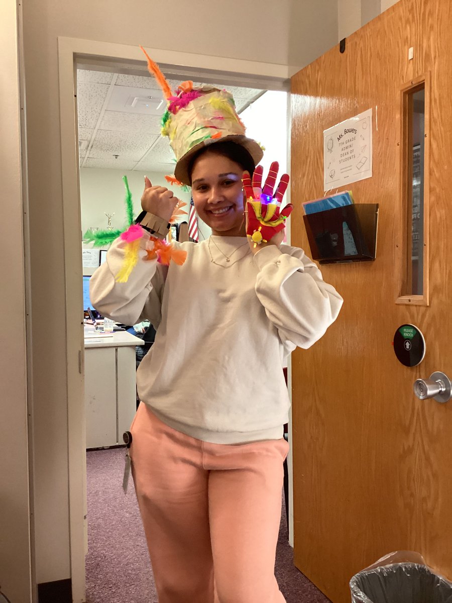 OPS Morton Middle (@ops_morton) on Twitter photo Our 7th graders have gotten really creative in their National Inventors Hall of Fame #wearitout projects. <a href="/OmahaPubSchool/">Omaha Public Schools</a> Our 7th graders have gotten really creative in their National Inventors Hall of Fame #wearitout projects. <a href="/OmahaPubSchool/">Omaha Public Schools</a>