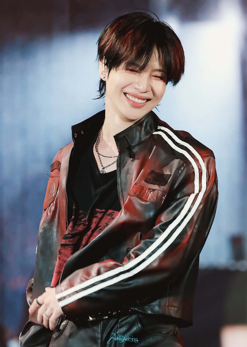 Till_pick's tweet photo. 250525 SHINee WORLD VII [E.S.S.A.Y] (Every Stage Shines Around You) 

#SHINee #태민  #TAEMIN #テミン https://t.co/yRjqKWyhfr