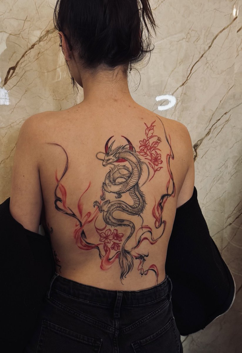 K00_CORE's tweet photo. with that, my back is finished 🥳 https://t.co/1LLtWy8Vqy