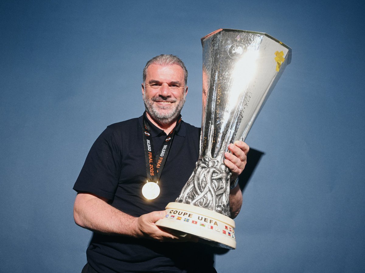 2 years. 100 games. 1 trophy 🏆

My gaffer forever 🤍