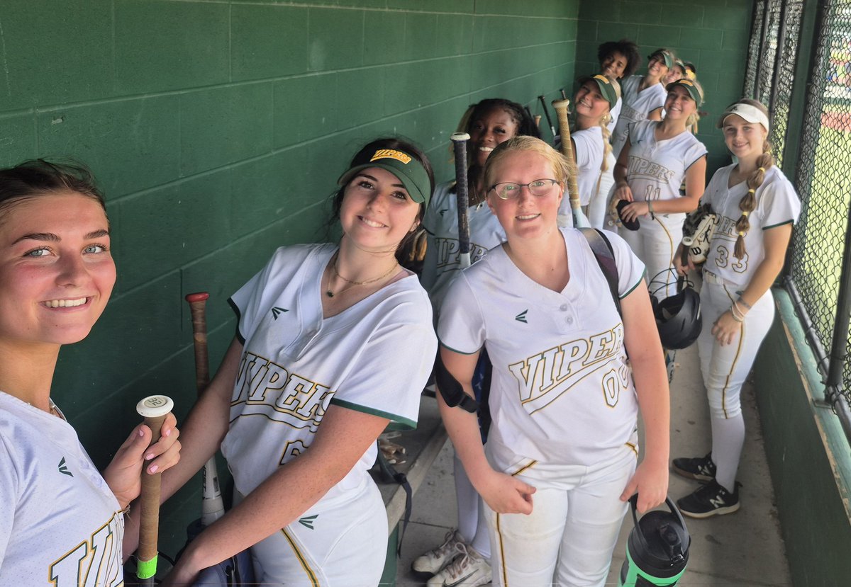 Atlanta Vipers '09-Gonce (@vipersgonce) on Twitter photo PGF Show Me The Money 📣
GAME 2
Vipers Gonce: 11
GA IMPACT Gold 08: 0
‼️ Atlanta Vipers 09-Gonce takes Game 2 at PGF Show Me the Money in Newberry, Florida! 💪 Bats are on 🔥! Pitching is 🔥!
#BeTheStandard #ViperNation
<a href="/karson_riddle/">Karson Riddle</a> <a href="/PressliReynolds/">Pressli Reynolds</a> <a href="/BayleighM19/">Bayleigh Murray</a> PGF Show Me The Money 📣
GAME 2
Vipers Gonce: 11
GA IMPACT Gold 08: 0
‼️ Atlanta Vipers 09-Gonce takes Game 2 at PGF Show Me the Money in Newberry, Florida! 💪 Bats are on 🔥! Pitching is 🔥!
#BeTheStandard #ViperNation
<a href="/karson_riddle/">Karson Riddle</a> <a href="/PressliReynolds/">Pressli Reynolds</a> <a href="/BayleighM19/">Bayleigh Murray</a>