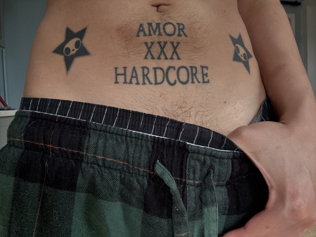 venus as a lesbianboy tweet media