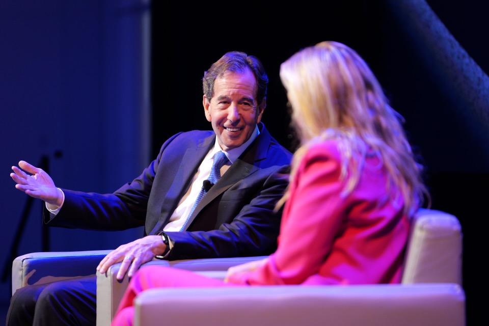 Harvard Professor Ronald Heifetz, center-stage at the Toigo Industry Gala with our MC Ali Wentworth, discussed adaptive leadership, resiliency, key leadership thinking for today and more.