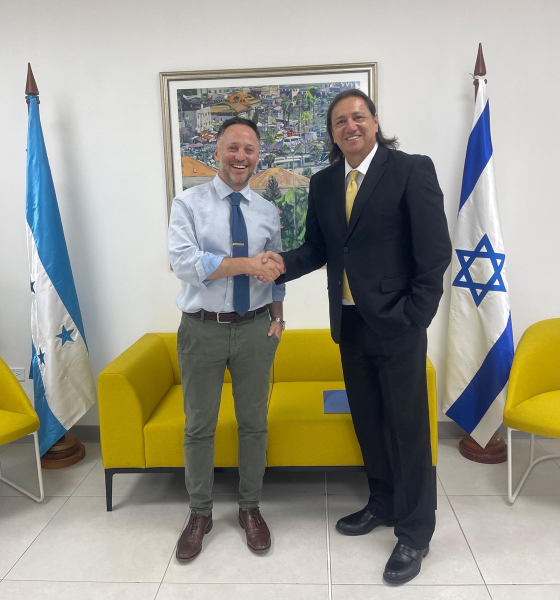 El periodista <a href="/Aldoro/">Aldo Romero</a> representará a Honduras en una delegación de periodistas latinoamericanos que visitarán Israel. 

Su participación refuerza la conexión informativa entre Honduras e Israel. 

Muchos éxitos en su viaje ✈️🌎 🇮🇱