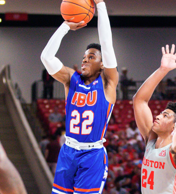 HCUHoops's tweet photo. Happy #HCUBKBirthday &amp; #DawgsUp to 𝐉𝐀𝐋𝐎𝐍 𝐆𝐀𝐓𝐄𝐒 (2016-20).    

The 6'0 G from Selma, TX hit 2⃣3⃣7⃣ 3's in his 4 seasons, ranking 3rd all-time, including senior season when he hit 88 and avg'd 15 ppg.
 
🏀1,167 pts 
🏀10.4 career  

#HBUtoHCU#TheHistoryofHBUBKB https://t.co/3c4hlXI8XU
