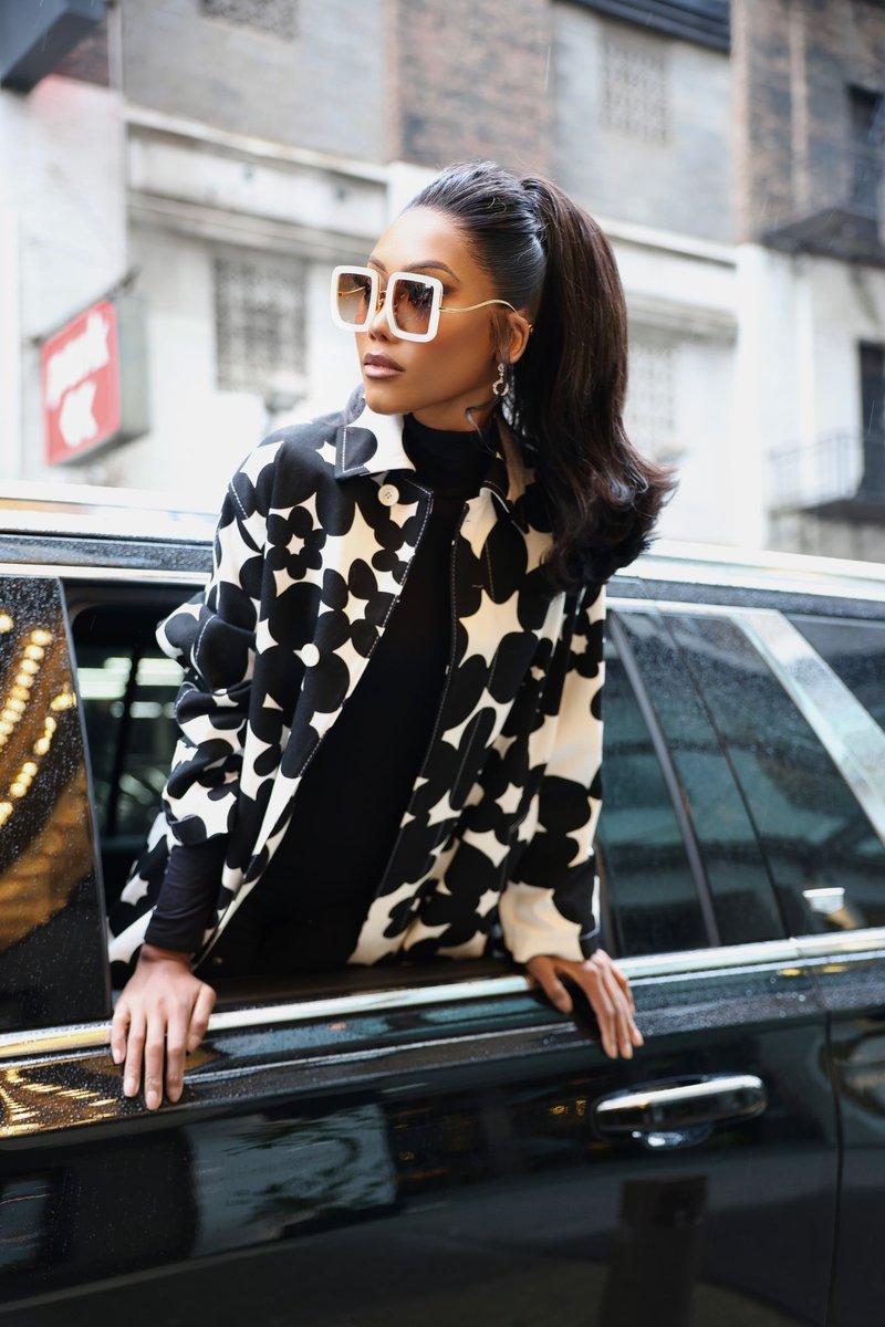 jooeljames's tweet image. Hair by me on @munilong #munilong
