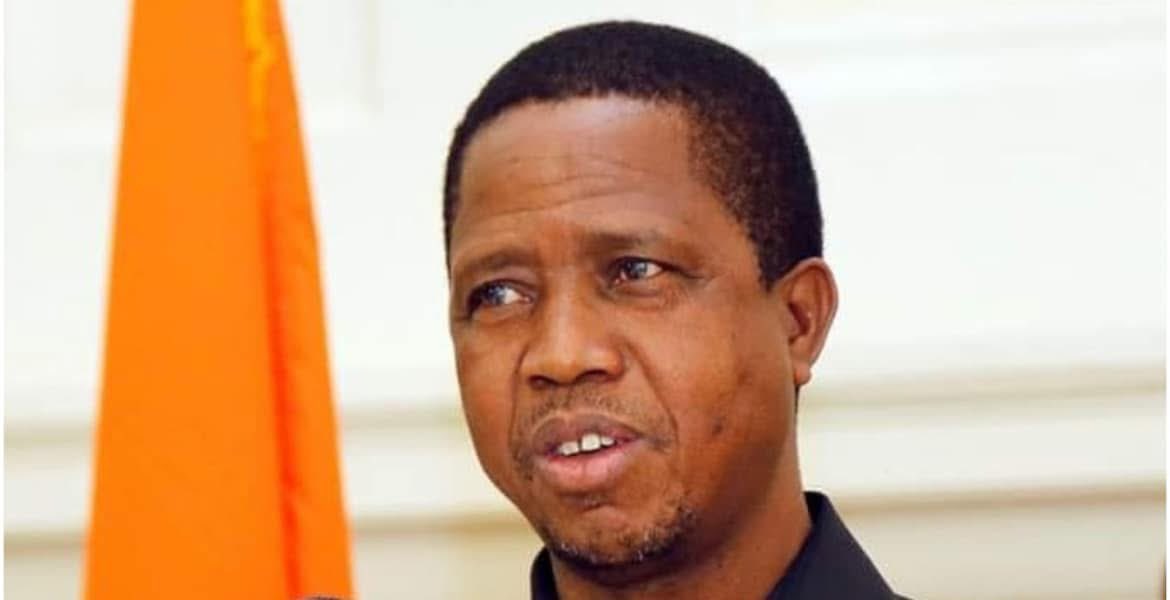 Tina Salama (@tinasalama2) on Twitter photo « C'est avec une vive émotion que j'ai appris le décès de <a href="/EdgarCLungu/">Edgar Chagwa Lungu</a> Président Honoraire de la Zambie.
Nous avons eu à collaborer dans la Concorde et la plus grande sincérité.
A mon Homologue,<a href="/HHichilema/">Hakainde Hichilema</a> et au peuple zambien, je présente mes condoléances les plus attristées. » « C'est avec une vive émotion que j'ai appris le décès de <a href="/EdgarCLungu/">Edgar Chagwa Lungu</a> Président Honoraire de la Zambie.
Nous avons eu à collaborer dans la Concorde et la plus grande sincérité.
A mon Homologue,<a href="/HHichilema/">Hakainde Hichilema</a> et au peuple zambien, je présente mes condoléances les plus attristées. »