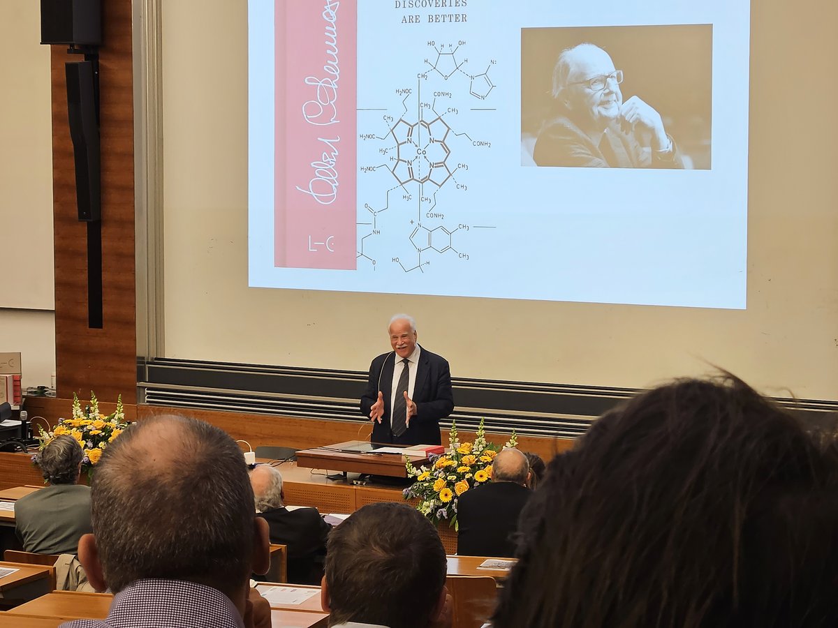 ETH_DCHAB's tweet image. What a special day! At the Eschenmoser Symposium, the speakers explored the boundaries of organic chemistry - from synthetic genetics to rhodium carbenes and beyond. Scott Denmark & Andreas Pfaltz added some reflections about Albert Eschenmoser and also presented his biography.