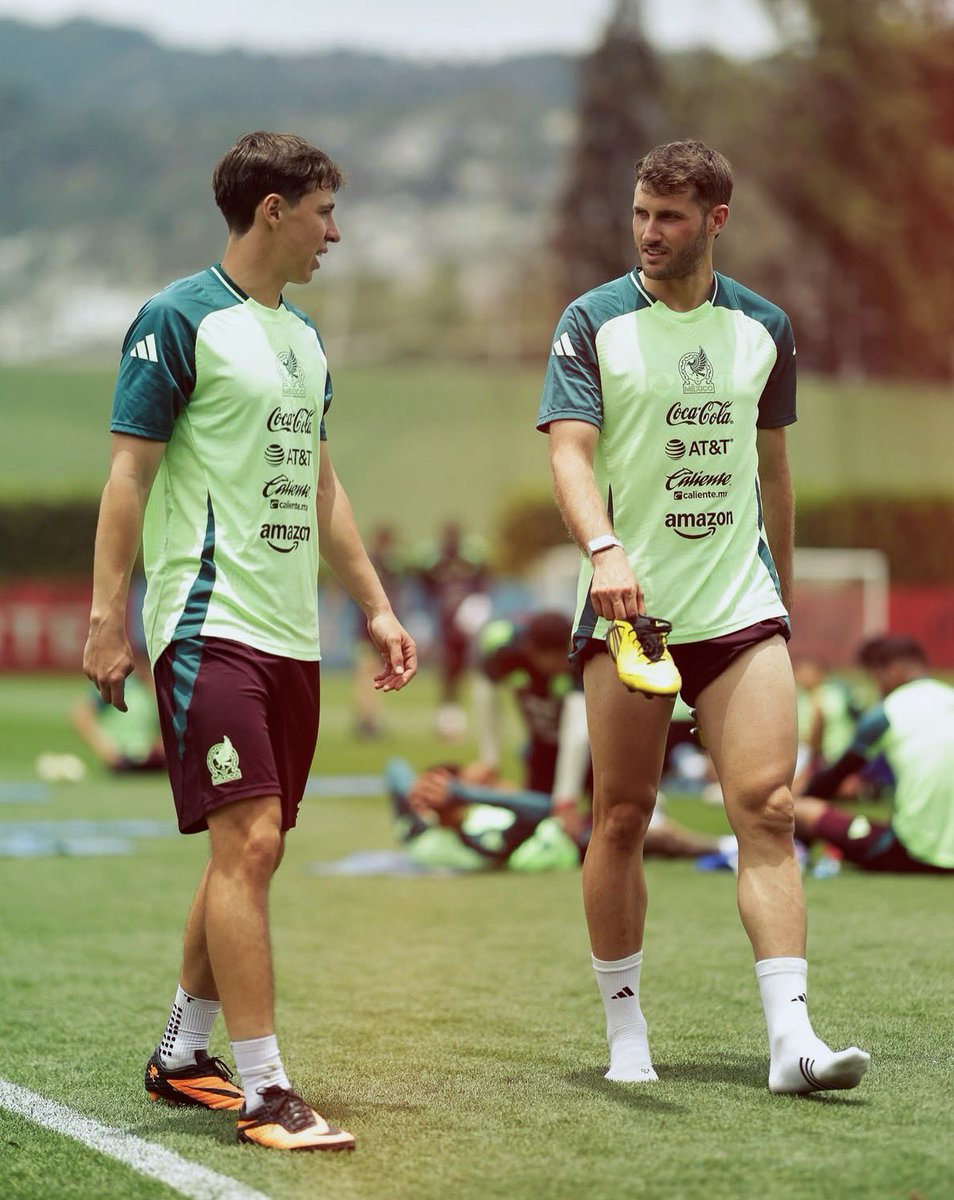 El Tri Pics That Go Hard 🇲🇽 tweet media