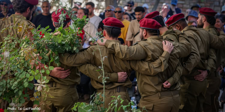 We lost four heroic IDF soldiers in a building explosion in Gaza, and another soldier was seriously wounded.  

Read more at: ifcj.org/news/stand-for…