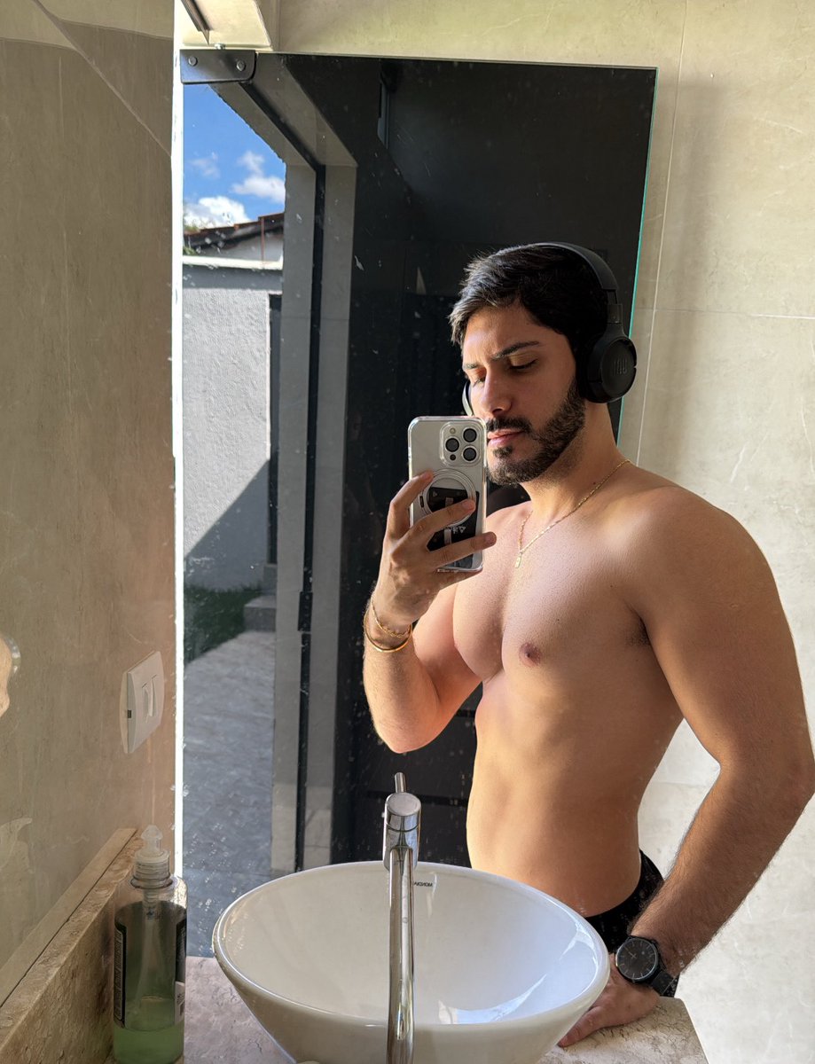 Uma garrafinha e o sonho de shape🫠
