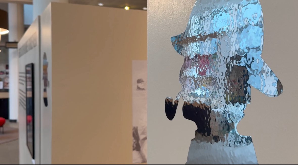 Sherlock Holmes à la BFM centre-ville, jusqu’au 9/08. #Limoges 👉🏽📺 xfru.it/8AWLR8