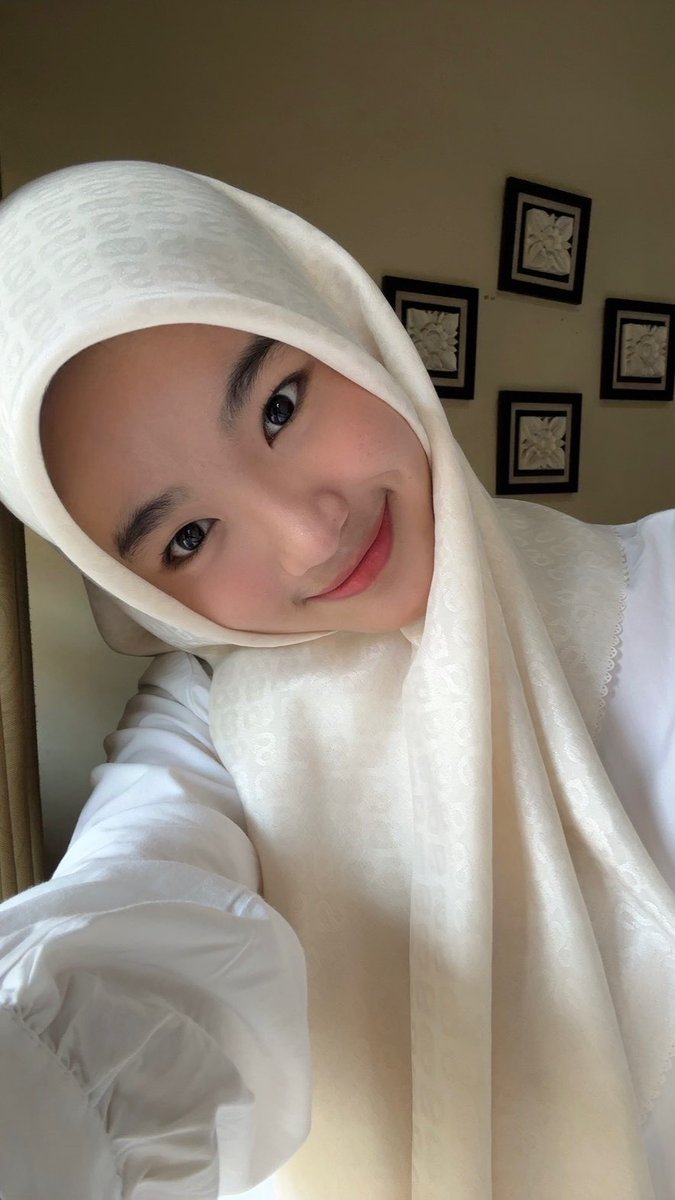 Catherina Vallencia tweet media