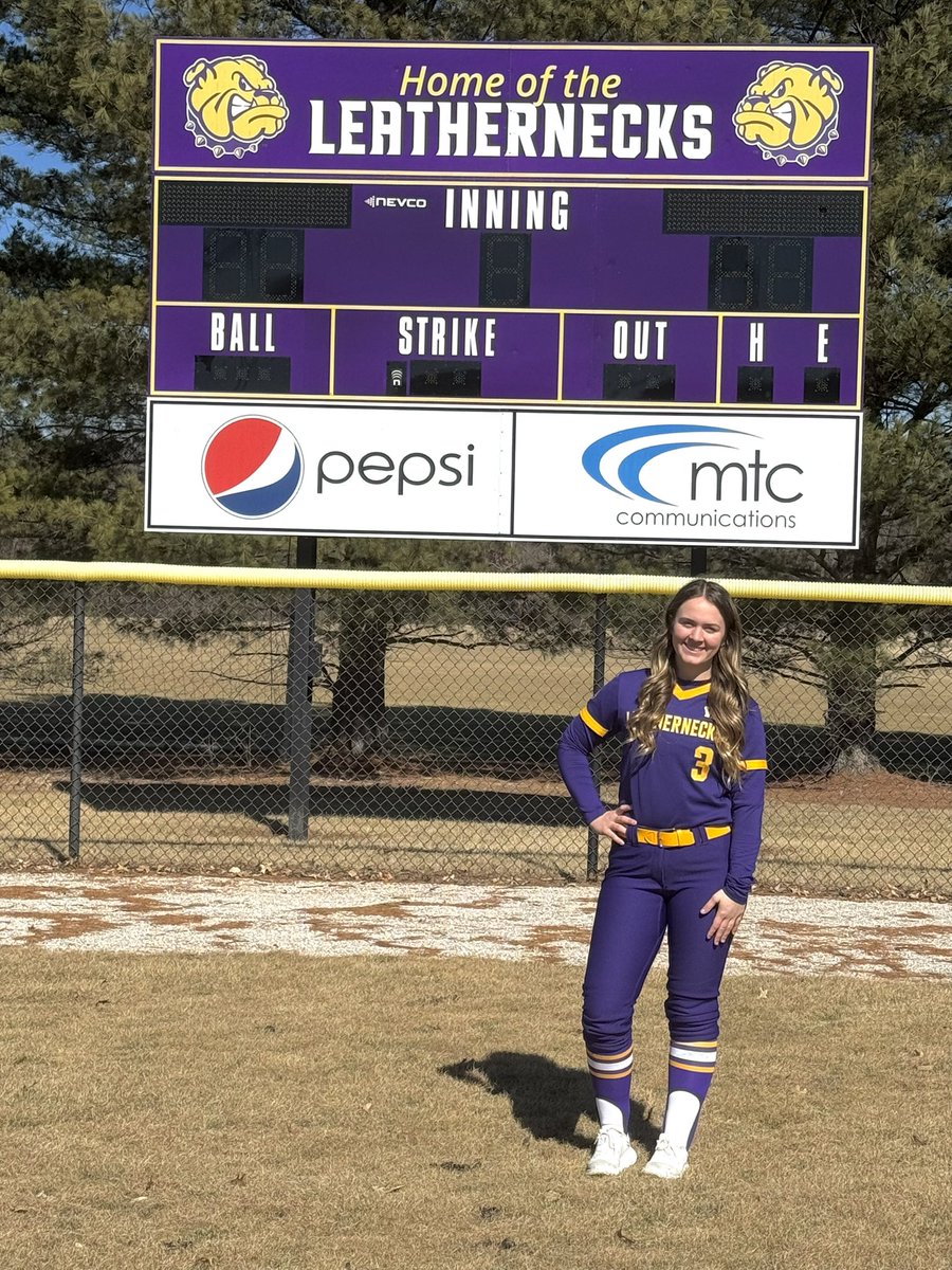 Staying in purple!! 💜💛 I’m beyond blessed to announce my commitment to further my academic and athletic career playing division 1 softball at Western Illinois University! Thank you Coach Goler for giving me this opportunity! <a href="/agoler35/">Alisa Goler</a> <a href="/WIUSoftball/">Western Illinois Softball</a> <a href="/TheRealChopkins/">Collin Hopkins</a>