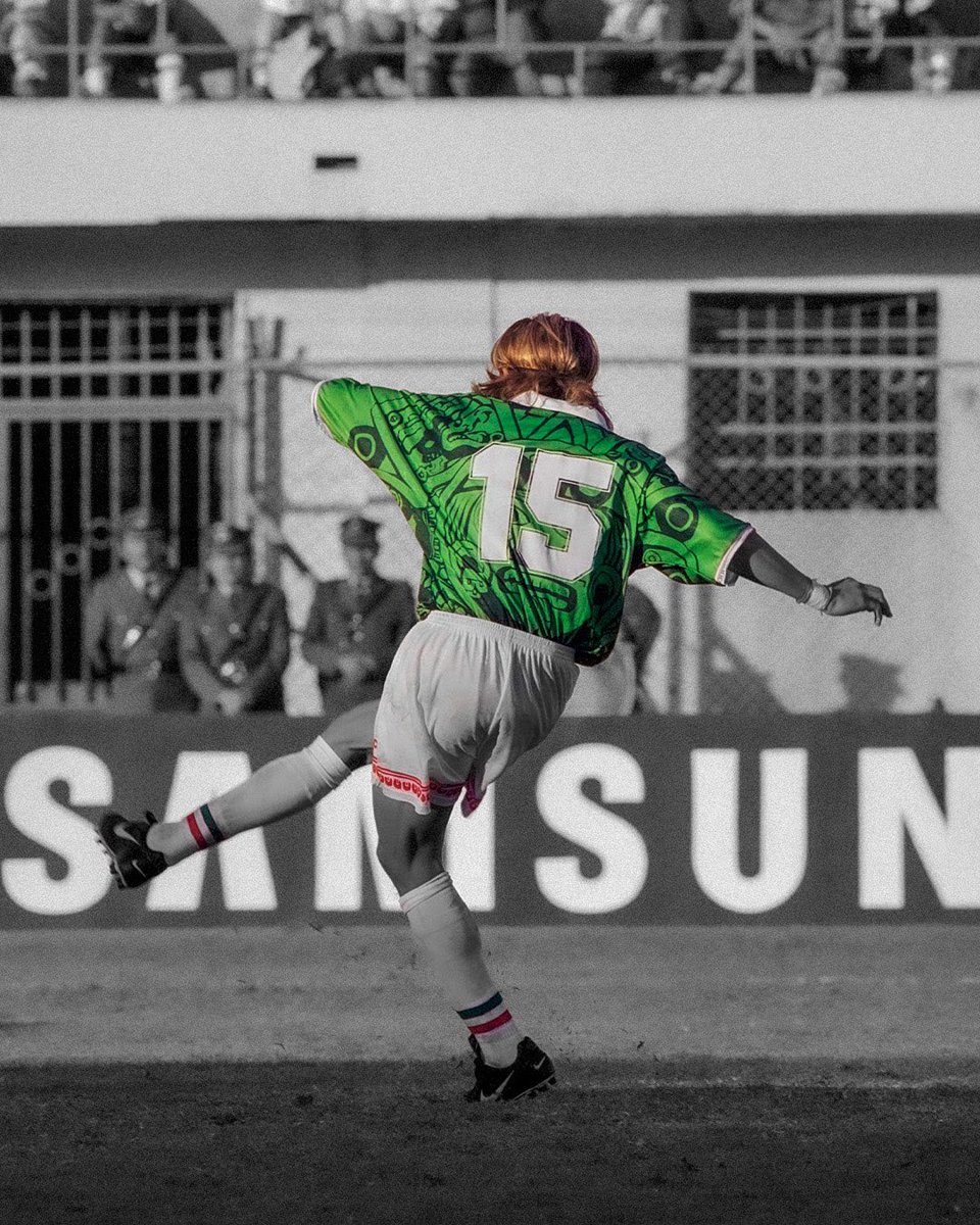 Luis Hernández “El Matador” (@elmatadorpr) on Twitter photo Ese número 1️⃣5️⃣ lo llevo casi tatuado, con él viví momentos inolvidables en <a href="/miseleccionmx/">Selección Nacional</a>.
¿Alguien que tenga ese jersey todavía?
Manden sus fotos, las quiero ver. 🇲🇽 Ese número 1️⃣5️⃣ lo llevo casi tatuado, con él viví momentos inolvidables en <a href="/miseleccionmx/">Selección Nacional</a>.
¿Alguien que tenga ese jersey todavía?
Manden sus fotos, las quiero ver. 🇲🇽