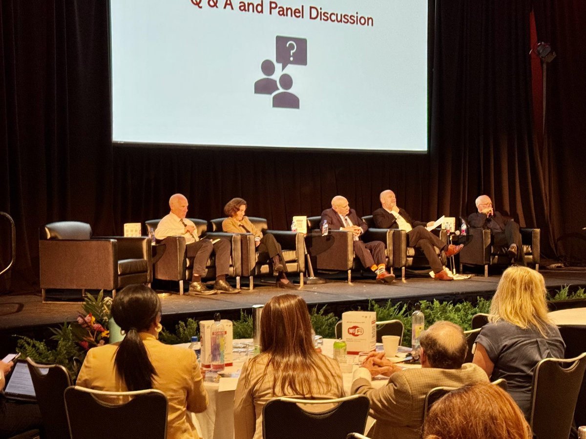 Informative presentations by Drs. Plutzky, Selvin, Grant, &amp; Pratley at #HiD25 highlighting the value of evaluating pre-DM as well as CVD, cognitive function, &amp; pulmonary function in already established diabetes to address the full spectrum of CKM care.