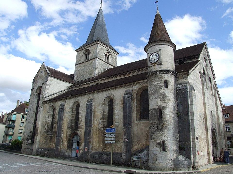 Eglise Saint-Nicolas à #ChâtillonsurSeine (#CôteDOr) Construction XIIe siècle, XIVe siècle, XVIe siècle. Eglise Saint-Nicolas : classement par arrêté du 24 juin 1942.
Suite 👉 monumentum.fr/monument-histo…
#Patrimoine #MonumentHistorique