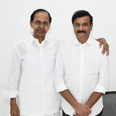 KS RAJU Patel BRS (@ksraju_87) on Twitter photo నిరంతరం దుబ్బాక అభివృద్ధికై పాటుపడుతున్న <a href="/KPR_BRS/">Kotha Prabhakar Reddy</a> అన్నగారికి హార్దిక జన్మదిన శుభాకాంక్షలు🎂💐
#HBDKPR నిరంతరం దుబ్బాక అభివృద్ధికై పాటుపడుతున్న <a href="/KPR_BRS/">Kotha Prabhakar Reddy</a> అన్నగారికి హార్దిక జన్మదిన శుభాకాంక్షలు🎂💐
#HBDKPR