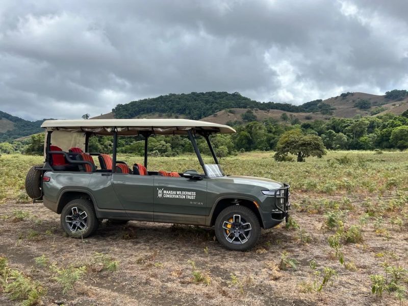 Chris Hilbert (@hilbe) on Twitter photo Napa Valley Vintners in partnership with Rivian and Chase Auto are going to provide an unforgettable Rivian Safari experience in Kenya.  A live auction on Sotheby's taking place June 7th will raise funds for the youth of Napa Valley.
Background Video:  youtu.be/VBhbiNSNBas Napa Valley Vintners in partnership with Rivian and Chase Auto are going to provide an unforgettable Rivian Safari experience in Kenya.  A live auction on Sotheby's taking place June 7th will raise funds for the youth of Napa Valley.
Background Video:  youtu.be/VBhbiNSNBas