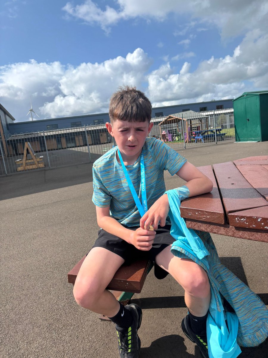 HareleeshillPS tweet media