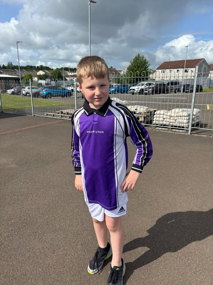 HareleeshillPS tweet media