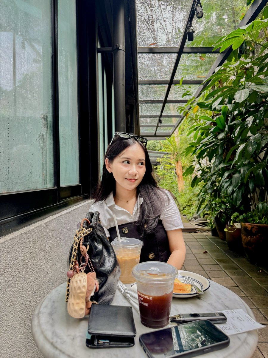 adiindakw's tweet photo. coffee with me? https://t.co/Q9csOMoPR9