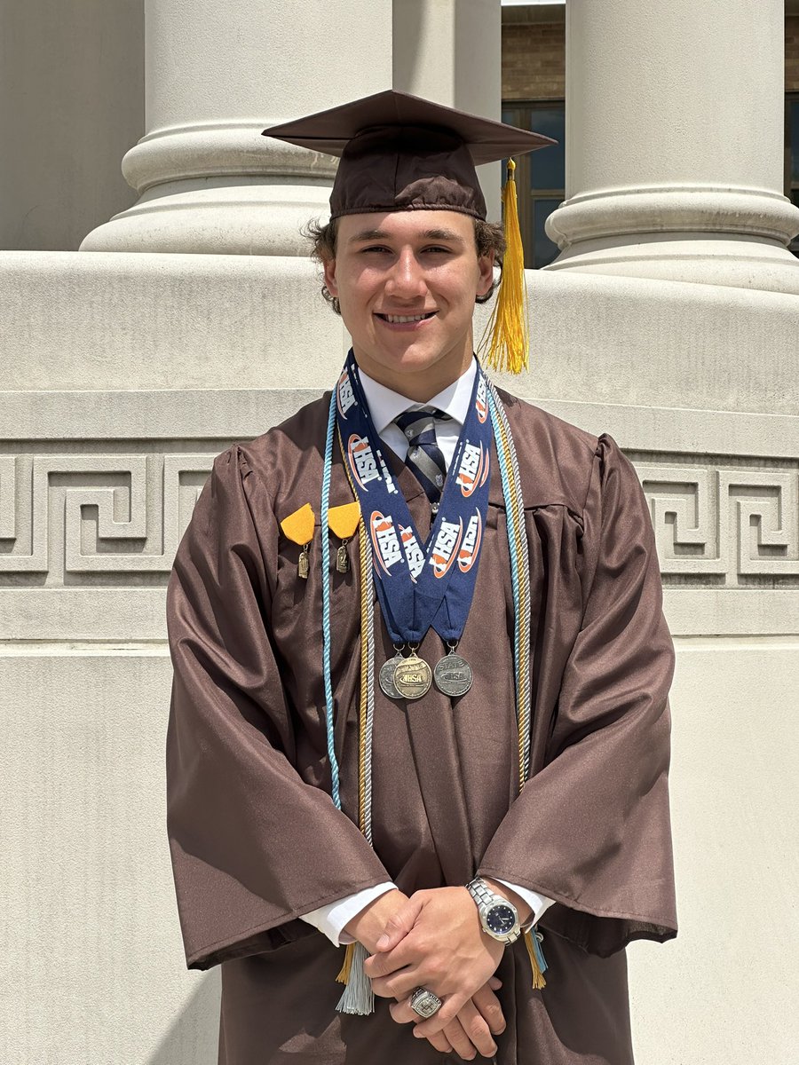 Zachary Beitler (6’1”, 200lbs) (@zacharybeitler) on Twitter photo School year officially done, on to Butler University!Go dawg! <a href="/CoachBelfiori/">JORDAN BELFIORI</a> <a href="/coachklynch/">Kevin Lynch</a> School year officially done, on to Butler University!Go dawg! <a href="/CoachBelfiori/">JORDAN BELFIORI</a> <a href="/coachklynch/">Kevin Lynch</a>