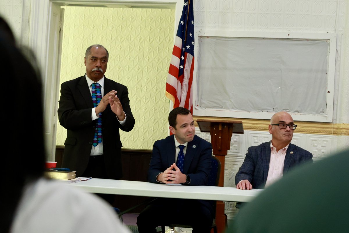 NewJerseyOAG's tweet image. I appreciated the opportunity to meet with the Trenton Capital City Community Coalition and share our latest efforts to combat gun violence. Grateful for their partnership—and for all our community partners—as we work to build trust and create a safer Trenton for everyone.