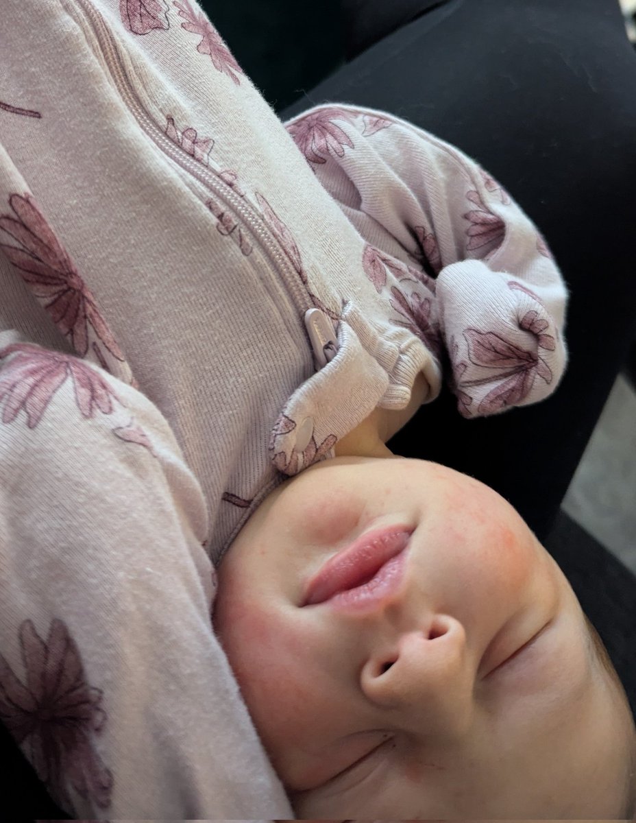 Chanelle tweet media