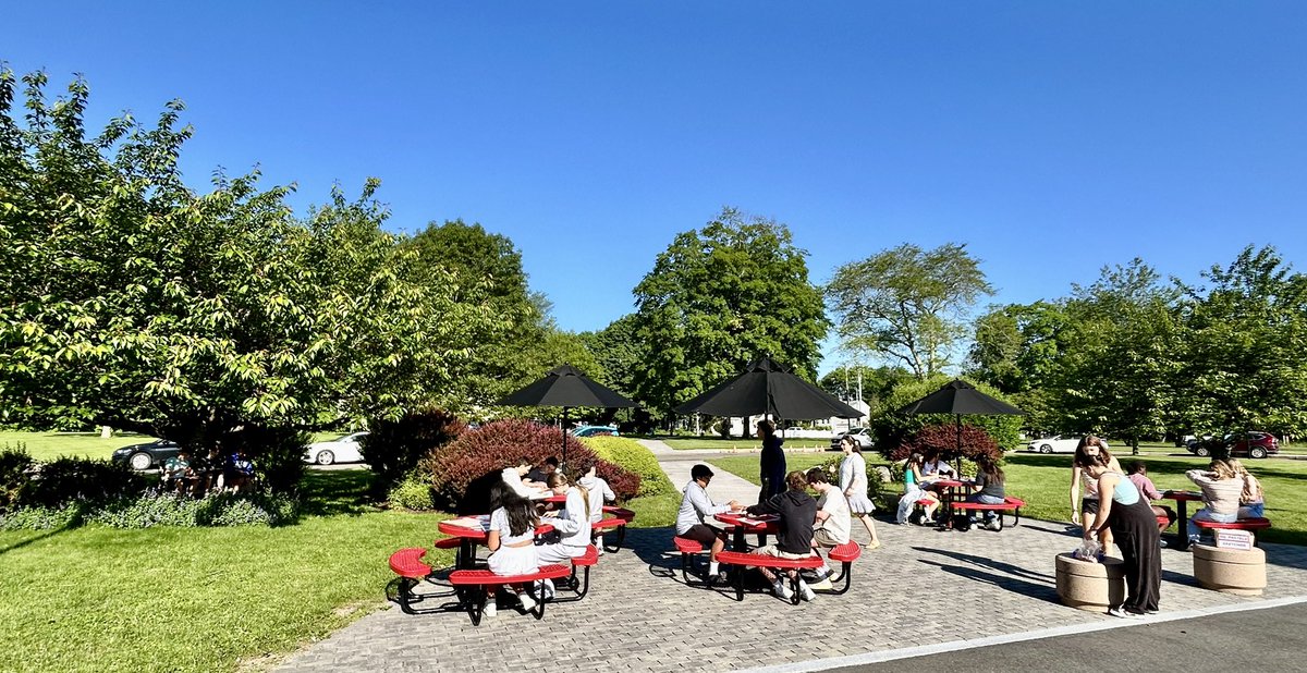 David Gusitsch (@davidgusitsch) on Twitter photo Outdoor Learning centers were in full effect this week at <a href="/SaxeMS/">Saxe Middle School (CT)</a>! From podcasting to Art, & much more, our students benefit from this wonderful environment that our school campus has to offer. Thanks to the team for keeping them all in such great shape! #SaxeOutdoors Outdoor Learning centers were in full effect this week at <a href="/SaxeMS/">Saxe Middle School (CT)</a>! From podcasting to Art, & much more, our students benefit from this wonderful environment that our school campus has to offer. Thanks to the team for keeping them all in such great shape! #SaxeOutdoors