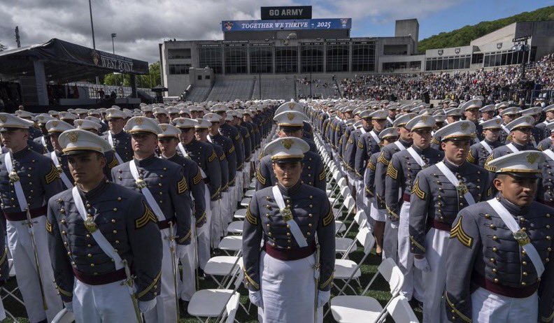 New bill in House would codify Trump’s order banning woke curriculum from U.S service academies trib.al/sTuxyNO - Washington Times
