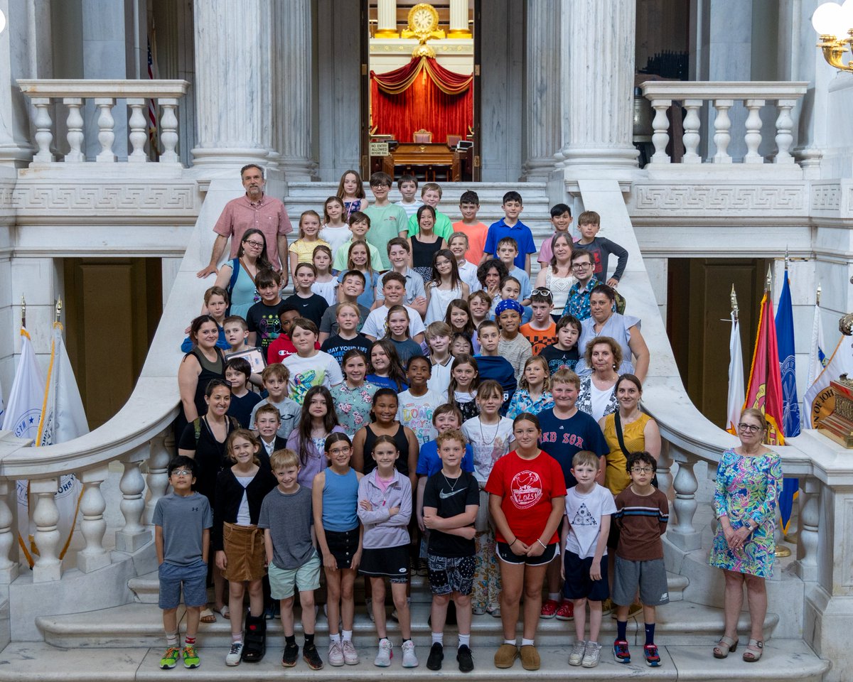 Today, <a href="/TerriCortvriend/">Rep. Terri Cortvriend 🟧</a> hosted a group of students from Mellville Elementary School at the State House today. The <a href="/psd_ri/">Portsmouth Schools</a> students participated in a mock legislative session, led by Rep. Cortvriend, where they debated and voted on several pieces of legislation and learned about