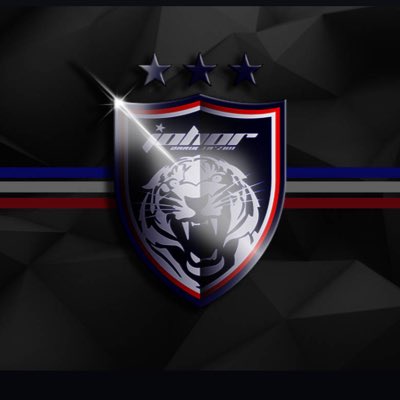 robemon2006's tweet photo. #NuevaFotoDePerfil https://t.co/LhUrQwX7zs