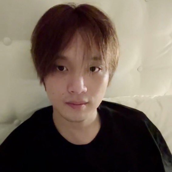 hcxh_6's tweet photo. 미안 나 수염콤있어 ( 이해찬 한정임 ) https://t.co/eHHrrZ2iwh