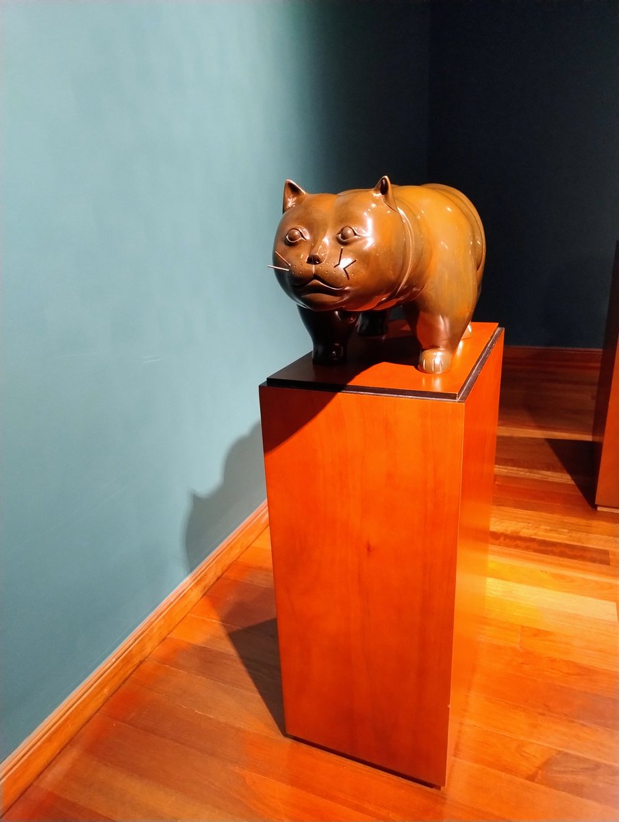 Bonheur artistique d'avoir pu visiter (avec une formidable guide!) le musée #Botero. Souvenirs d'enfance aussi car les sculptures du maître ornent plusieurs lieux publics de Monaco.
🇫🇷🇪🇨