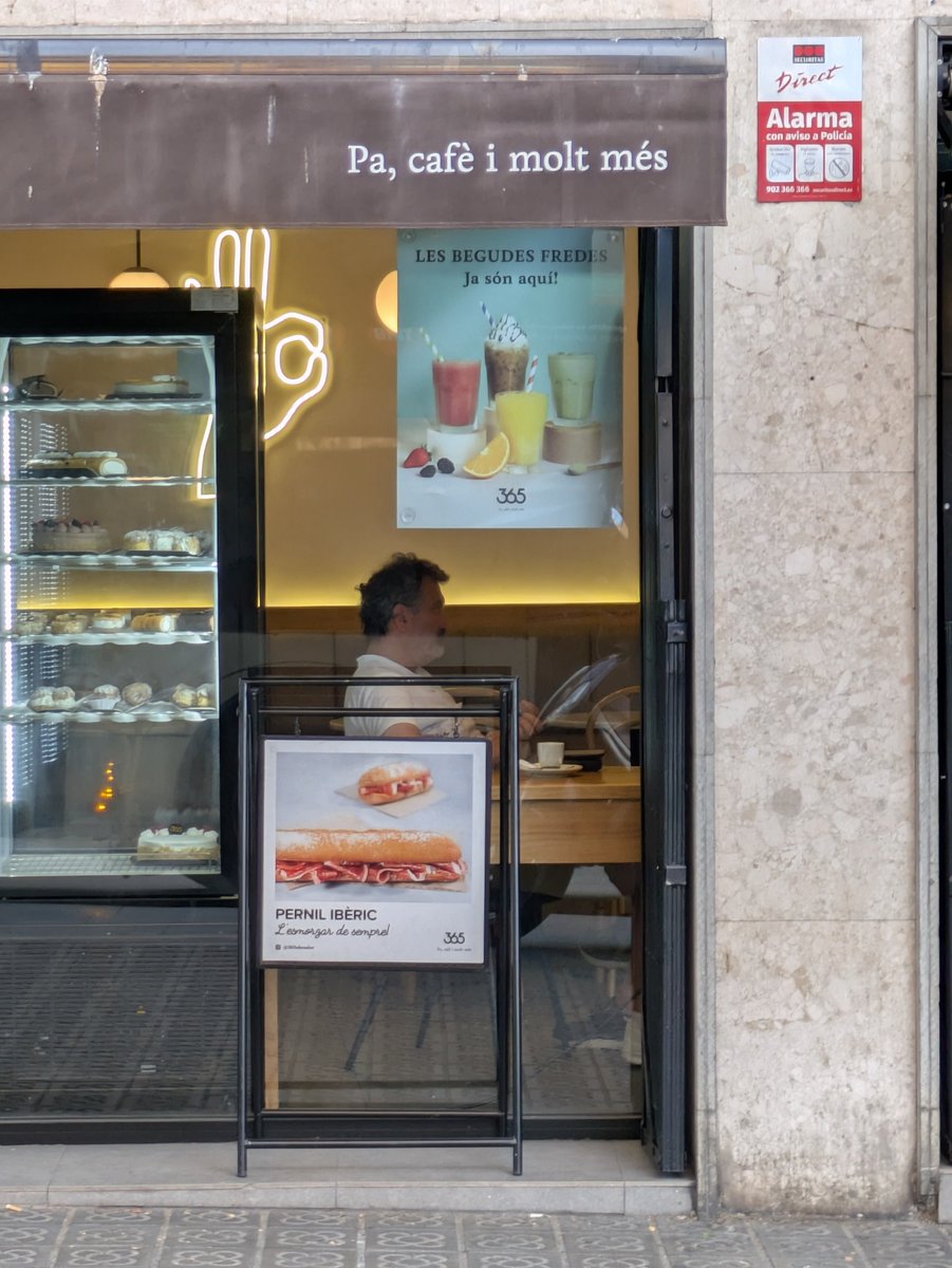 Wayne Sandholtz (@wsandholtz) on Twitter photo Catalán trae una energÃa extremadamente We Hebben Een Serieus Probleem Catalán trae una energÃa extremadamente We Hebben Een Serieus Probleem