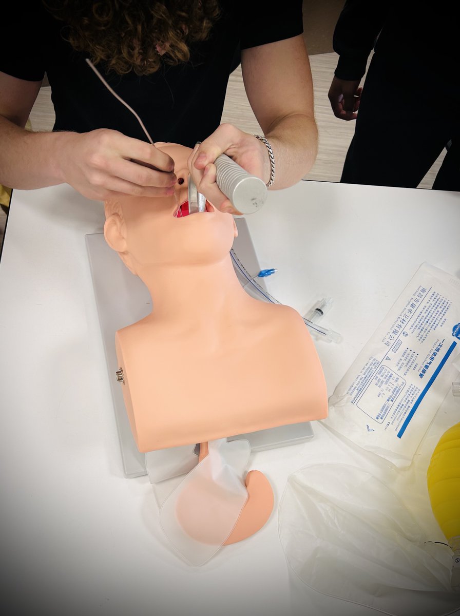 Thank you to Joane Cardinal-Schubert High School for having #yourEMS once again present to students of your First Responder program. Great engagement and hands-on activities with the students. We look forward to seeing you in a future recruit class!